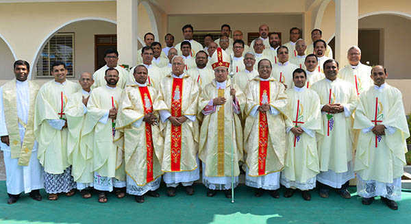 ದೇವಾಲಯಗಳು ದೇವರ ಅಸ್ತಿತ್ವ ತೋರುವ ತಾಣಗಳು: ಉಡುಪಿ ಬಿಷಪ್